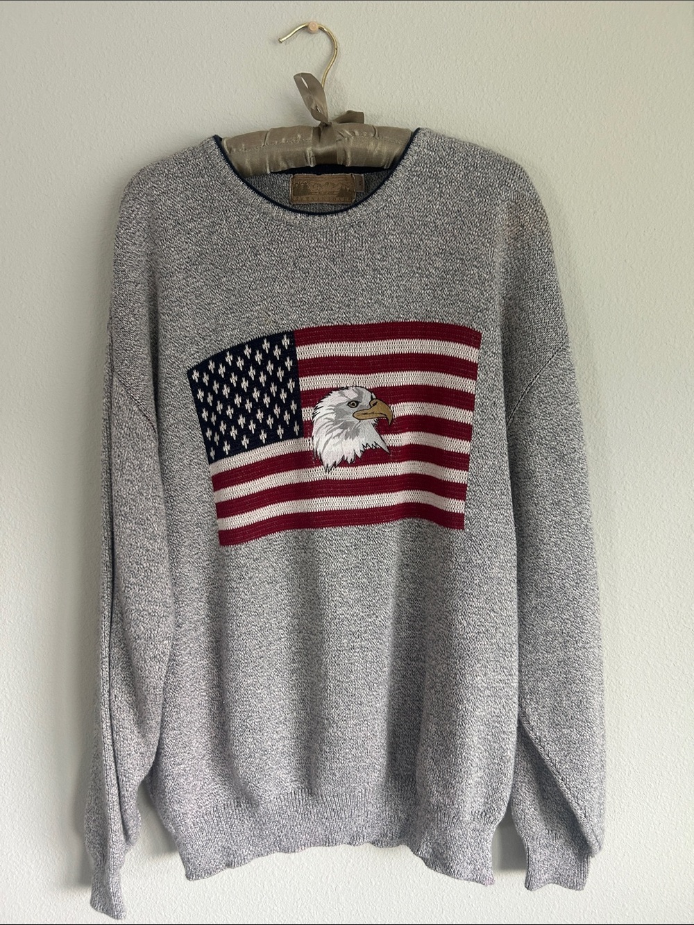 Vintage American Flag + Eagle Gray Knit Sweater - Perfect For 4th Of July